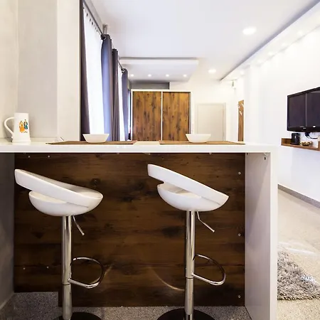 Rose Lux Apartment